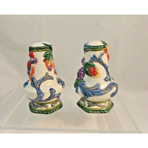 Fitz & Floyd Autumn Bounty Harvest SALT/PEPPER SHAKERS grapes berries 4"tall - Picture 2 of 10